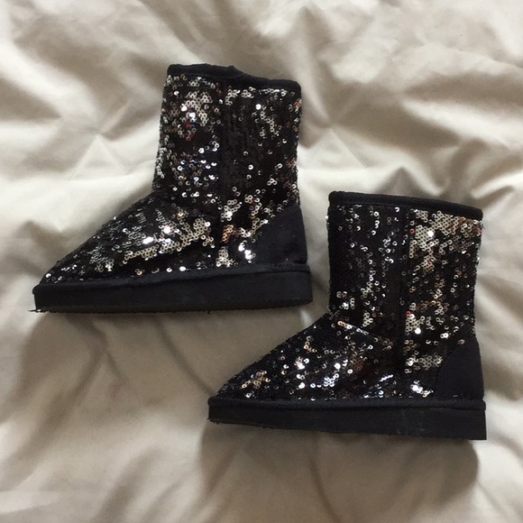 Other - Toddler Girls Sequin Boot